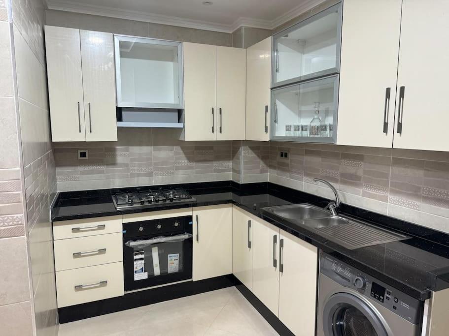 Family-Sized Cosy Apartment Эль-Араиш Экстерьер фото
